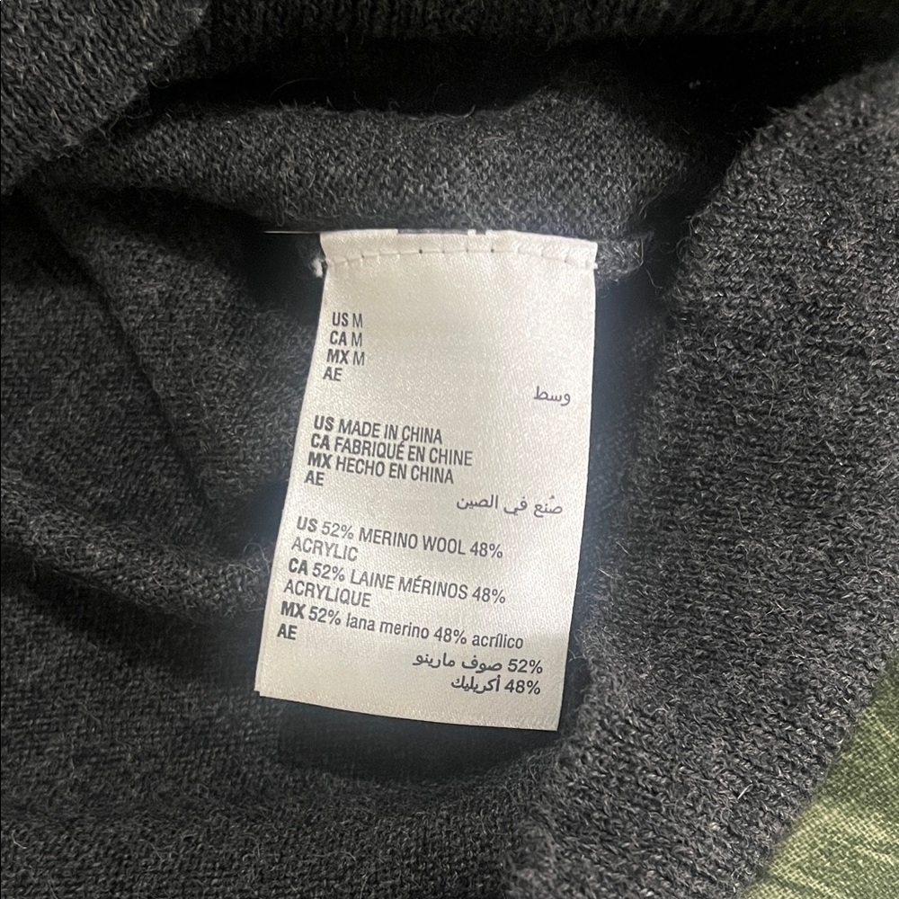 Chic Dark Gray Merino Wool Sweater Size M by Charter Club - Picture 4 of 6